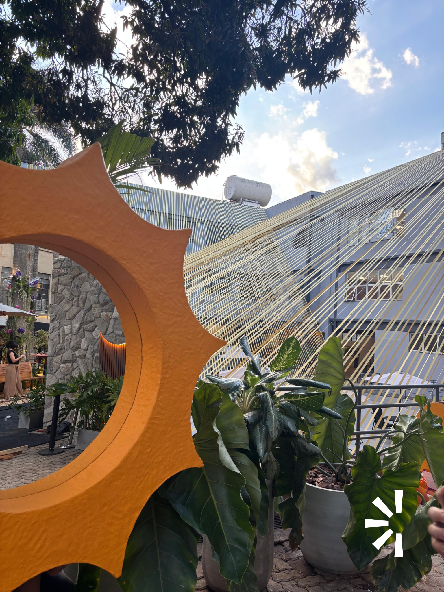 Sol da ClickLivre Energia: arte, luz e propósito na CASACOR 2025